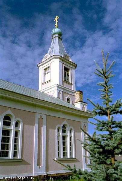 Grivas-vecticibnieku-lugsanu-nams 